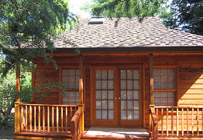 10 x 18 spa enclosure photo - click to enlarge